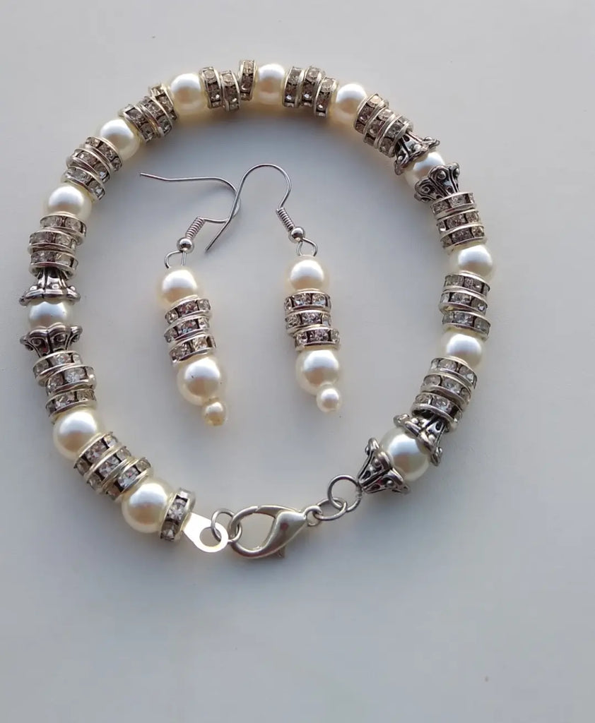 Pearl& Swarovski Crystal bracelet